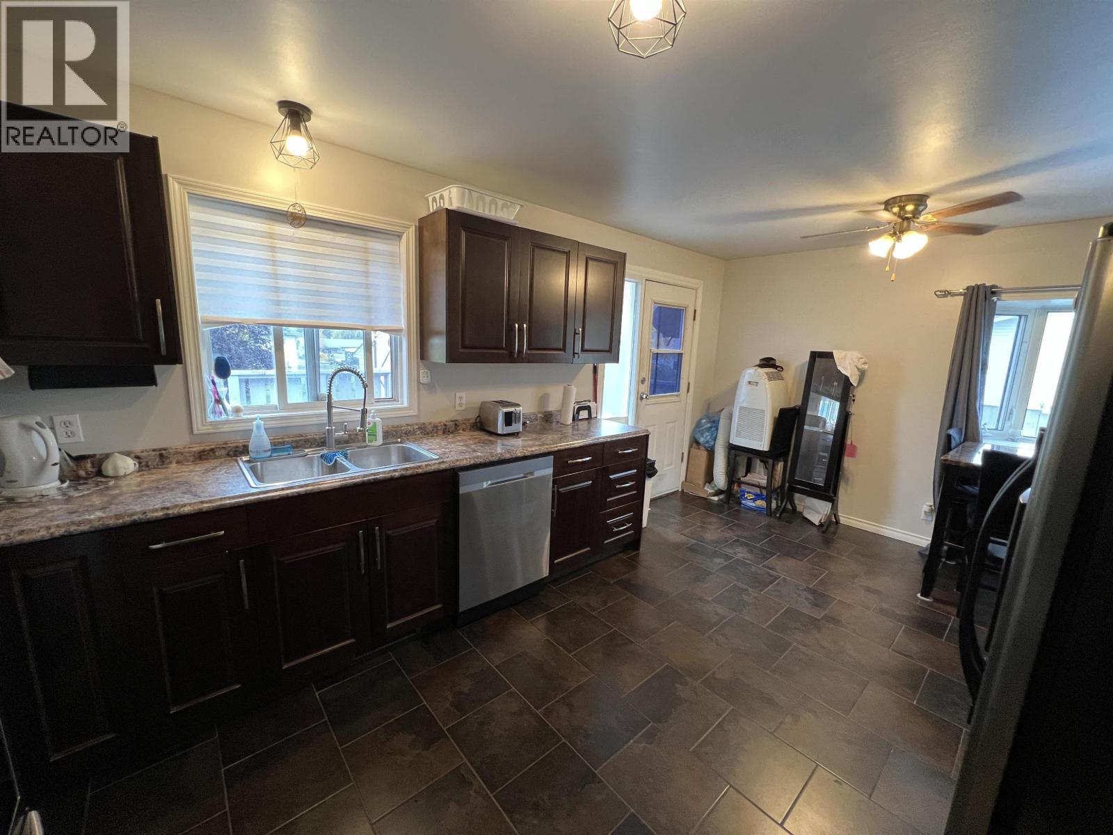 5524 48 STREET, Fort Nelson