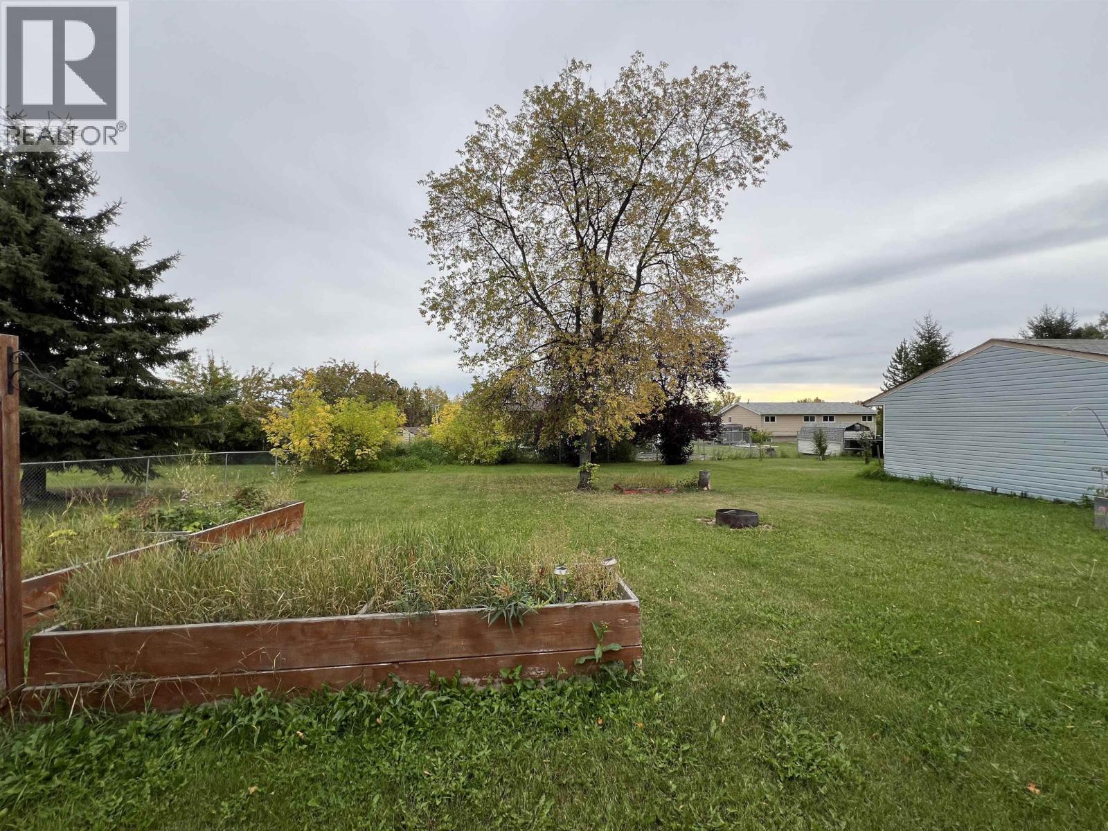 5524 48 STREET, Fort Nelson