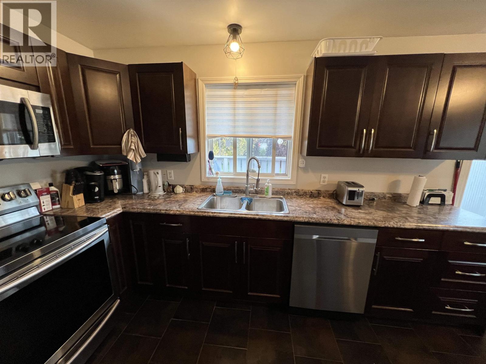 5524 48 STREET, Fort Nelson