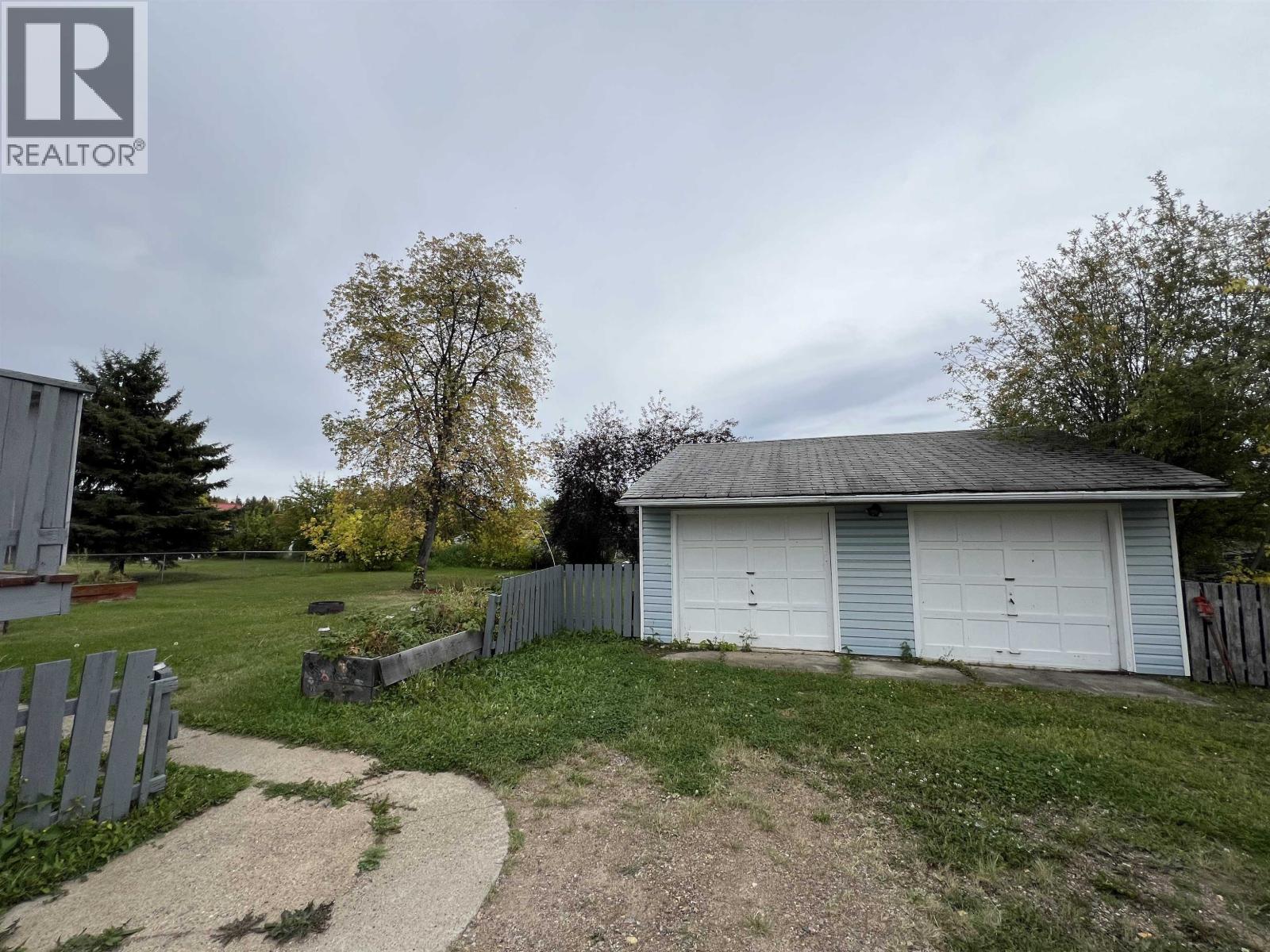 5524 48 STREET, Fort Nelson