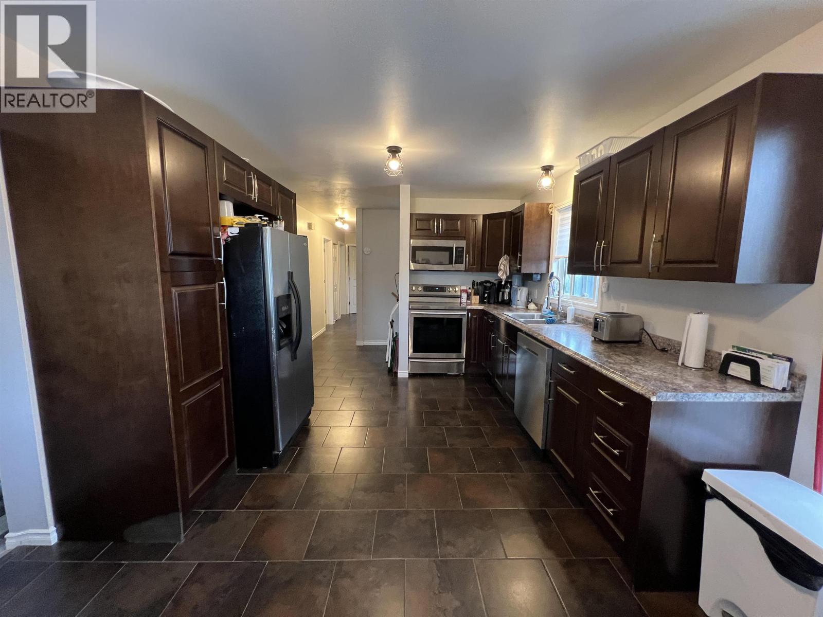 5524 48 STREET, Fort Nelson
