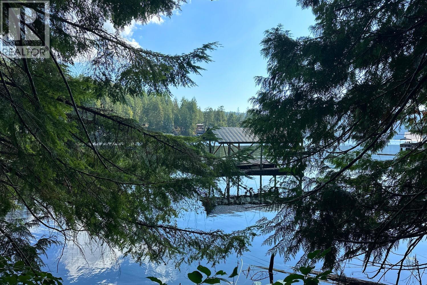 Lot 20 SAKINAW LAKE, Sechelt