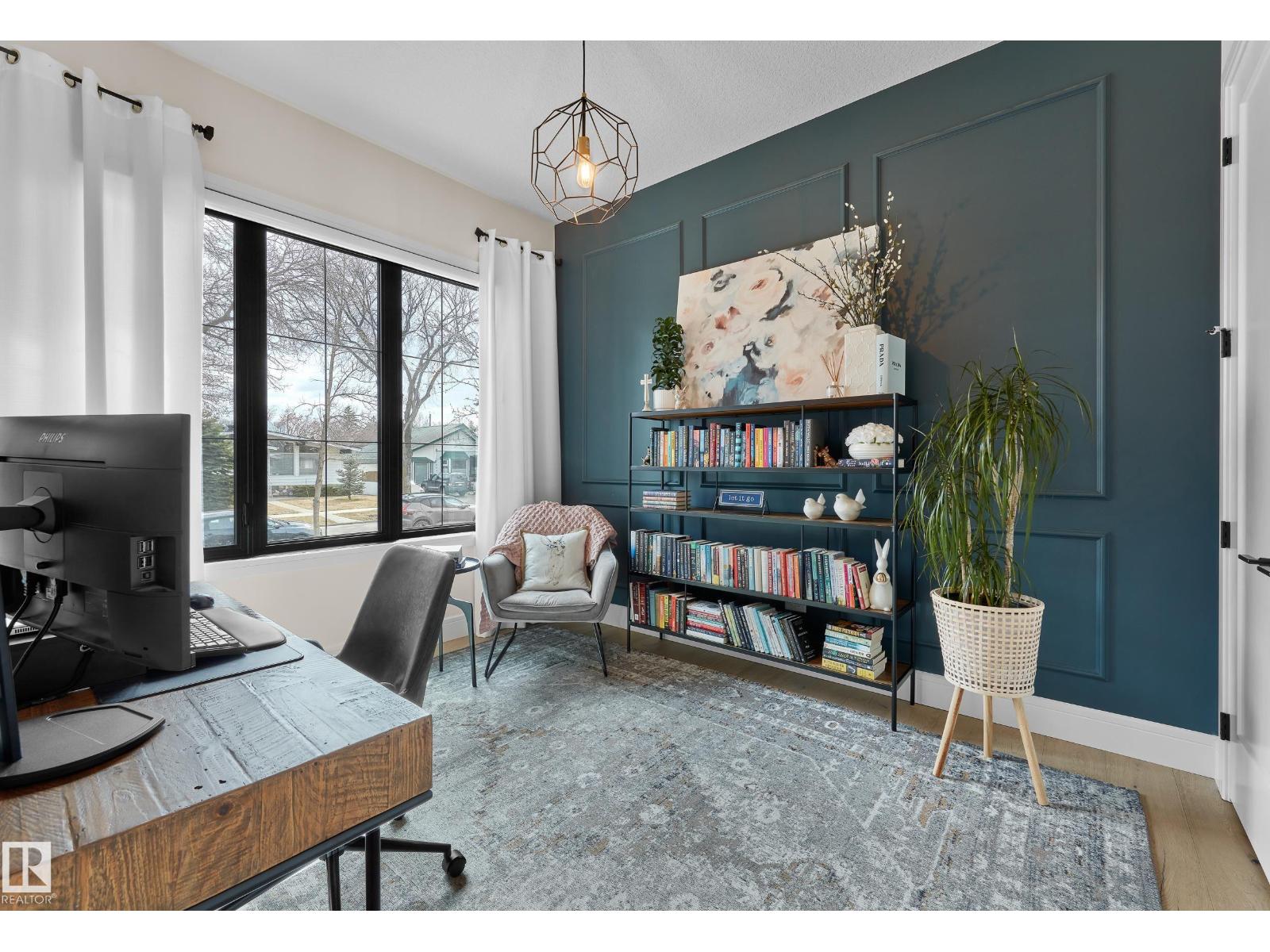 10934 131 ST NW, Edmonton