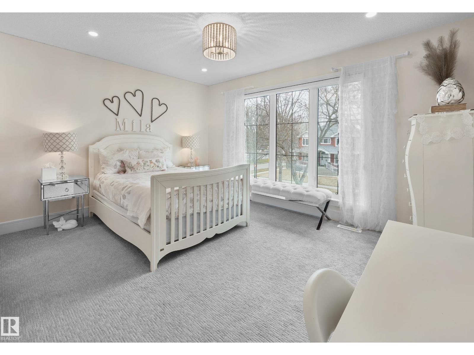 10934 131 ST NW, Edmonton