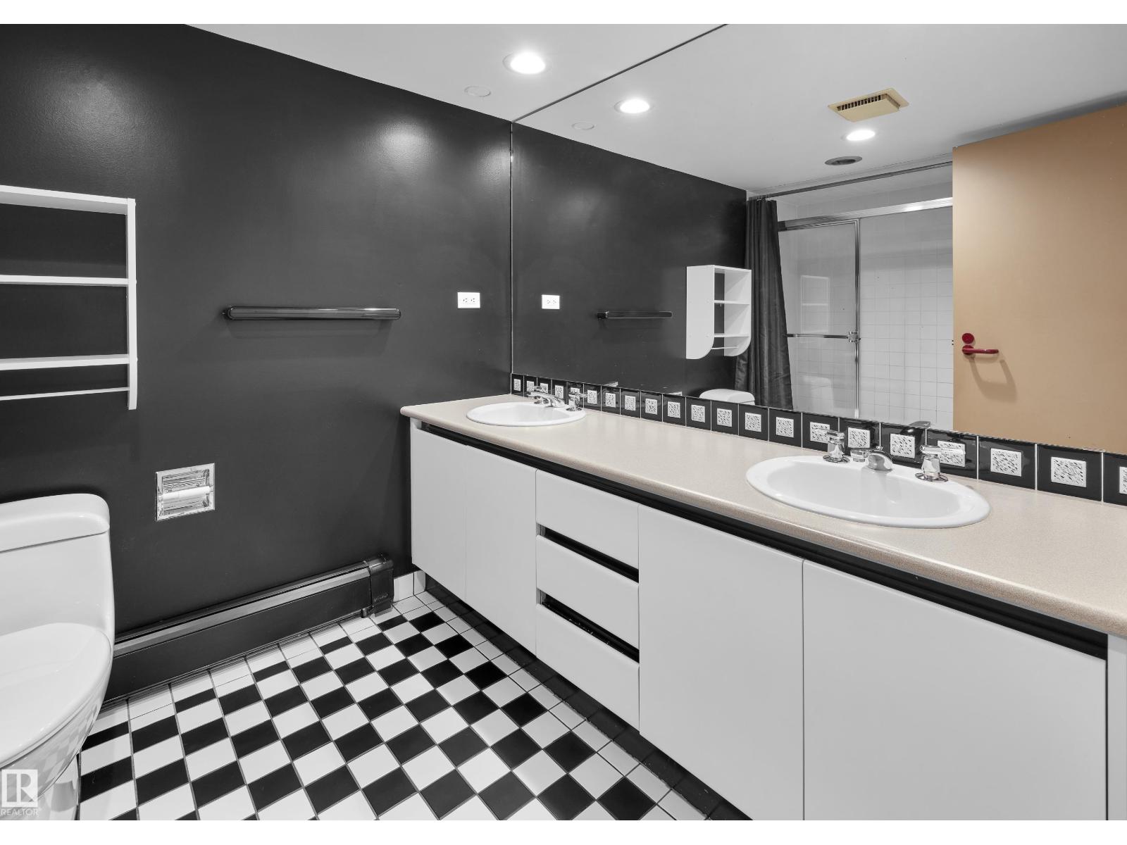 7 PATRICIA PL NW, Edmonton