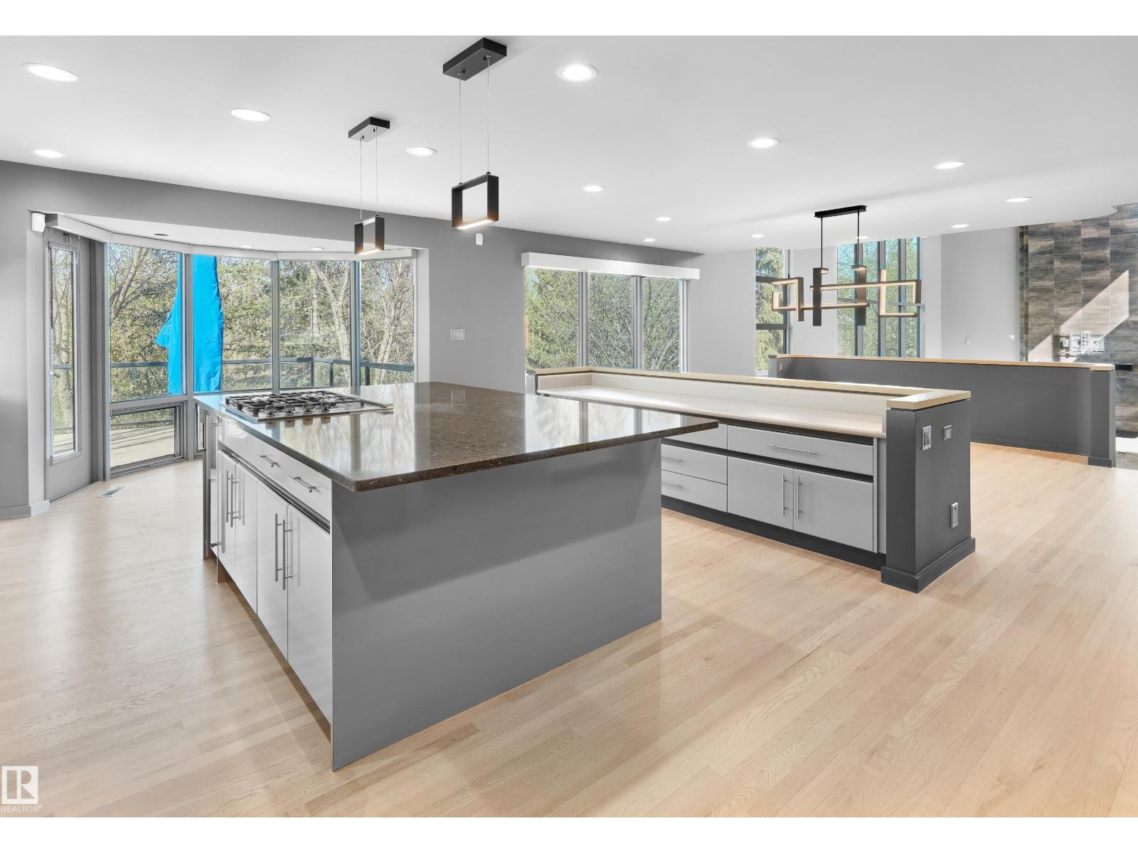 7 PATRICIA PL NW, Edmonton