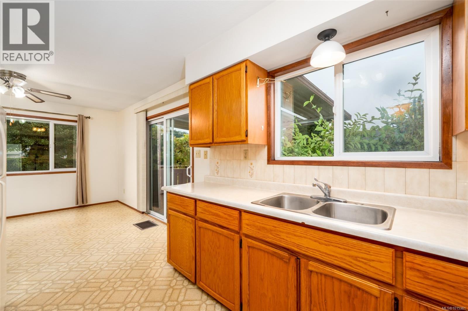 775 Wharncliffe Rd, Duncan