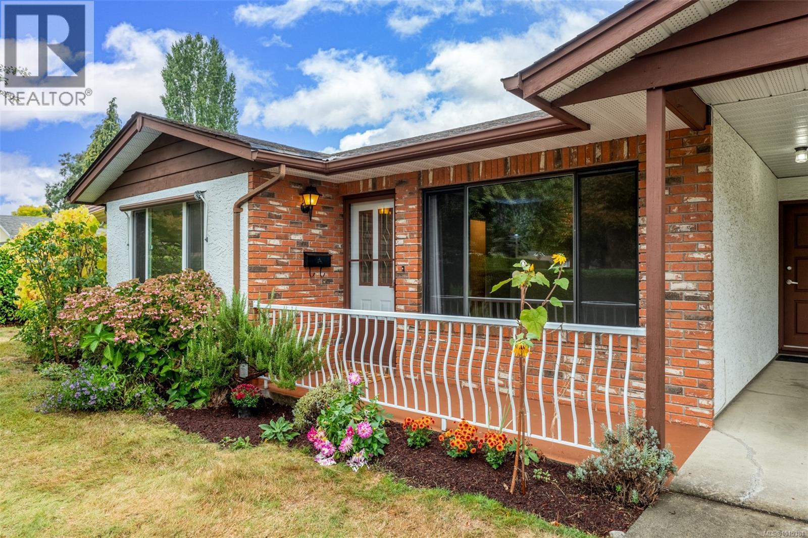 775 Wharncliffe Rd, Duncan