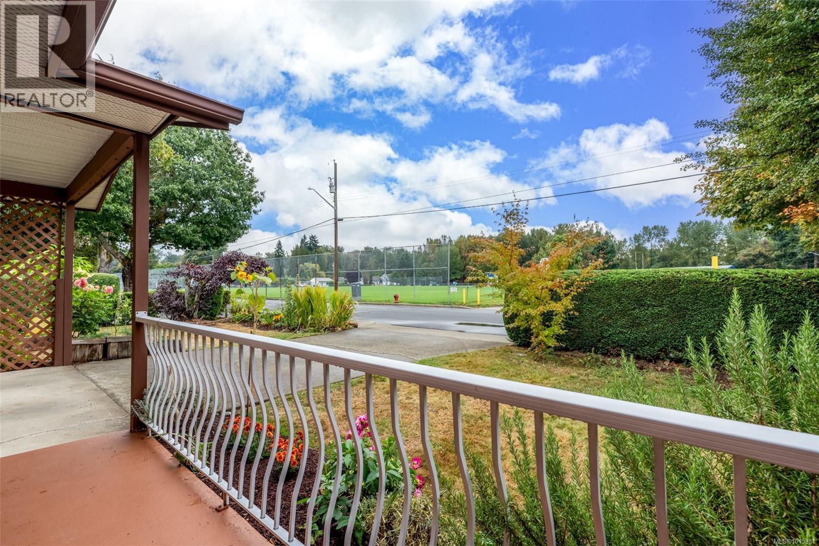 775 Wharncliffe Rd, Duncan