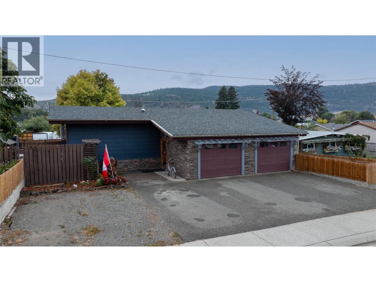 1732 GRANITE Avenue, Merritt