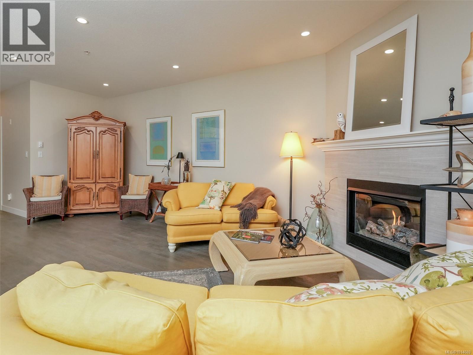 208 1838 Cowichan Bay Road, Cowichan Bay