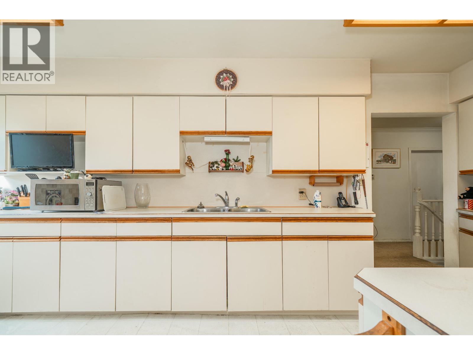 4277 CASTLEWOOD CRESCENT, Burnaby