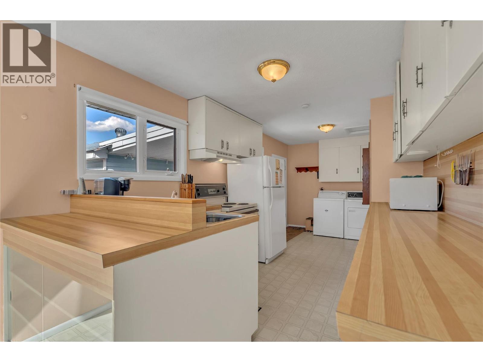  329 Billiter Avenue, Princeton
