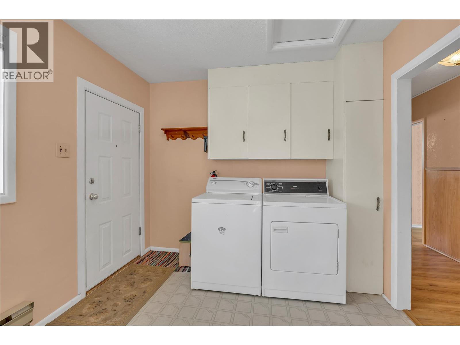  329 Billiter Avenue, Princeton