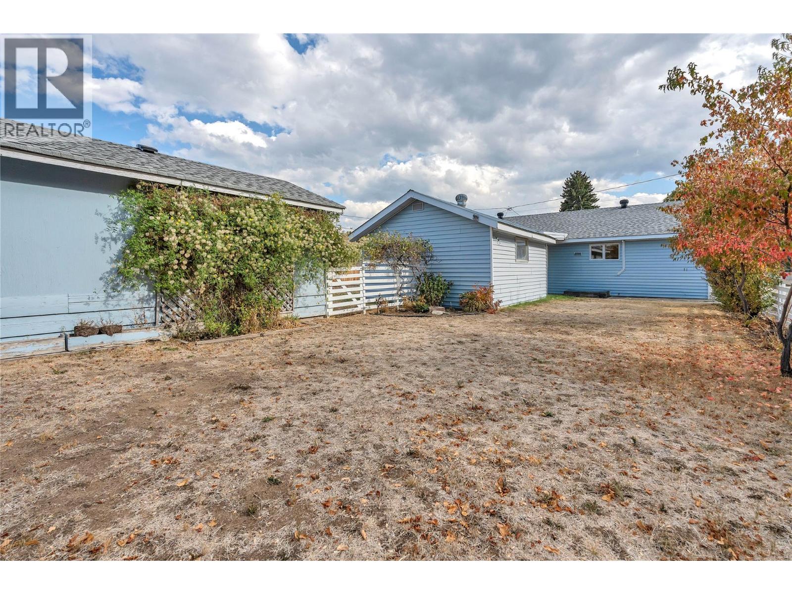  329 Billiter Avenue, Princeton