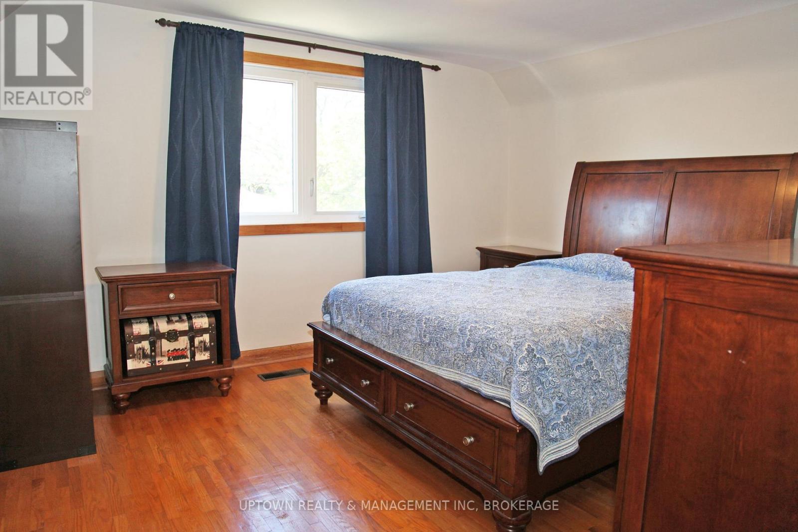 Single Family House for Sale in  HIXON ROAD Hamilton (Rosedale) 