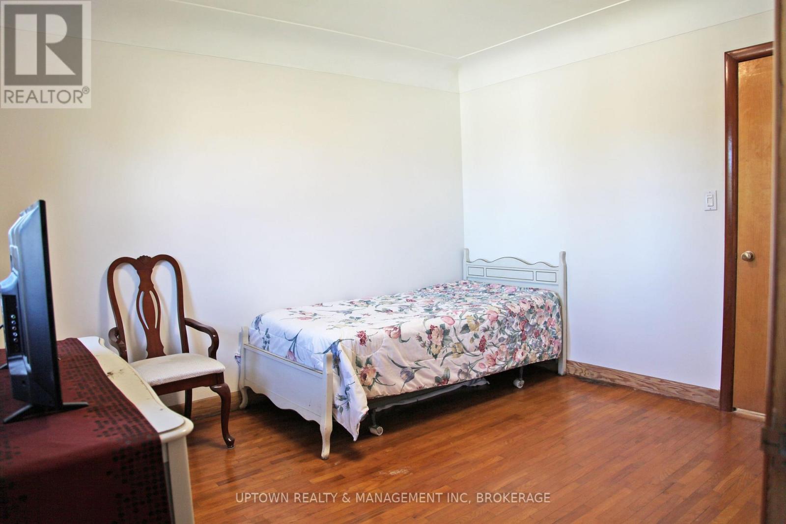 Single Family House for Sale in  HIXON ROAD Hamilton (Rosedale) 