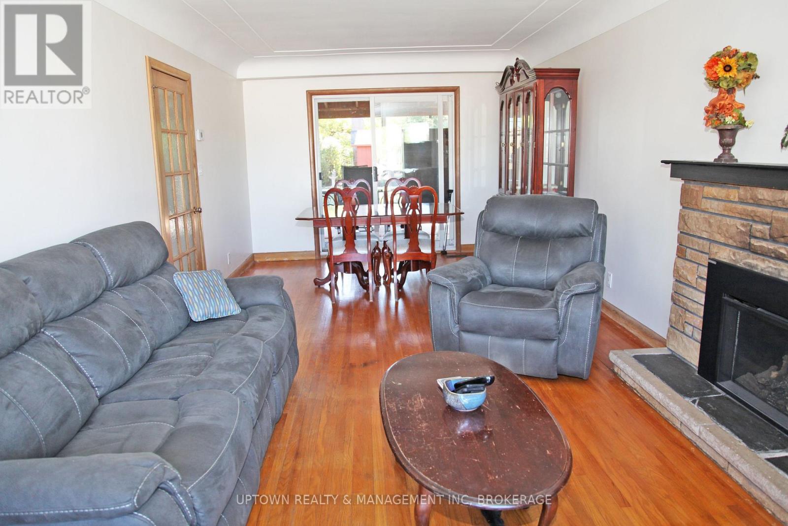 Single Family House for Sale in  HIXON ROAD Hamilton (Rosedale) 