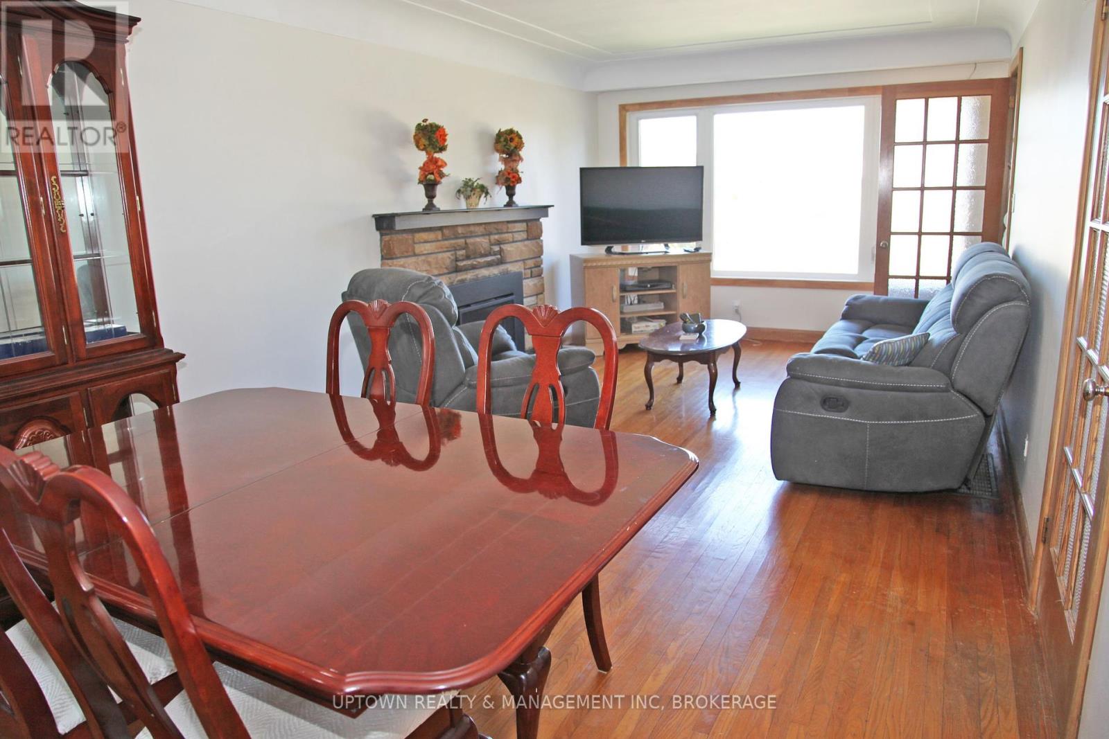 Single Family House for Sale in  HIXON ROAD Hamilton (Rosedale) 