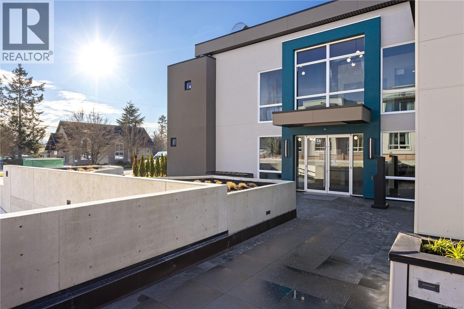 109 2374 Oakville Avenue, Sidney