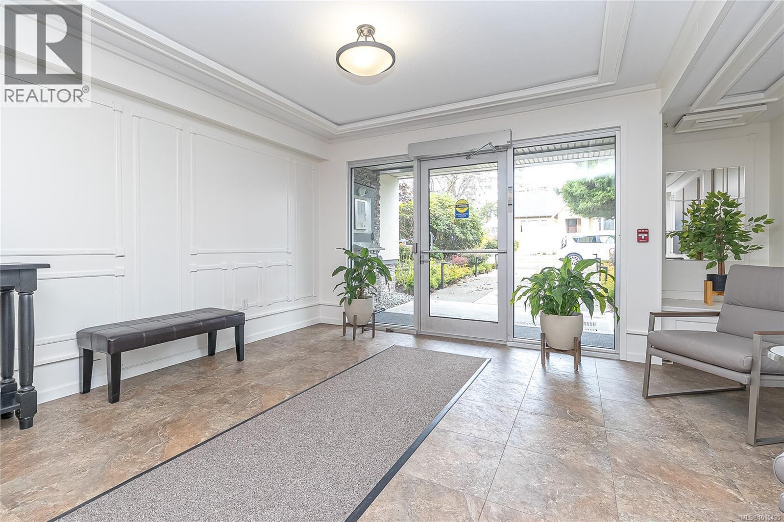 312 25 Government Street, Victoria