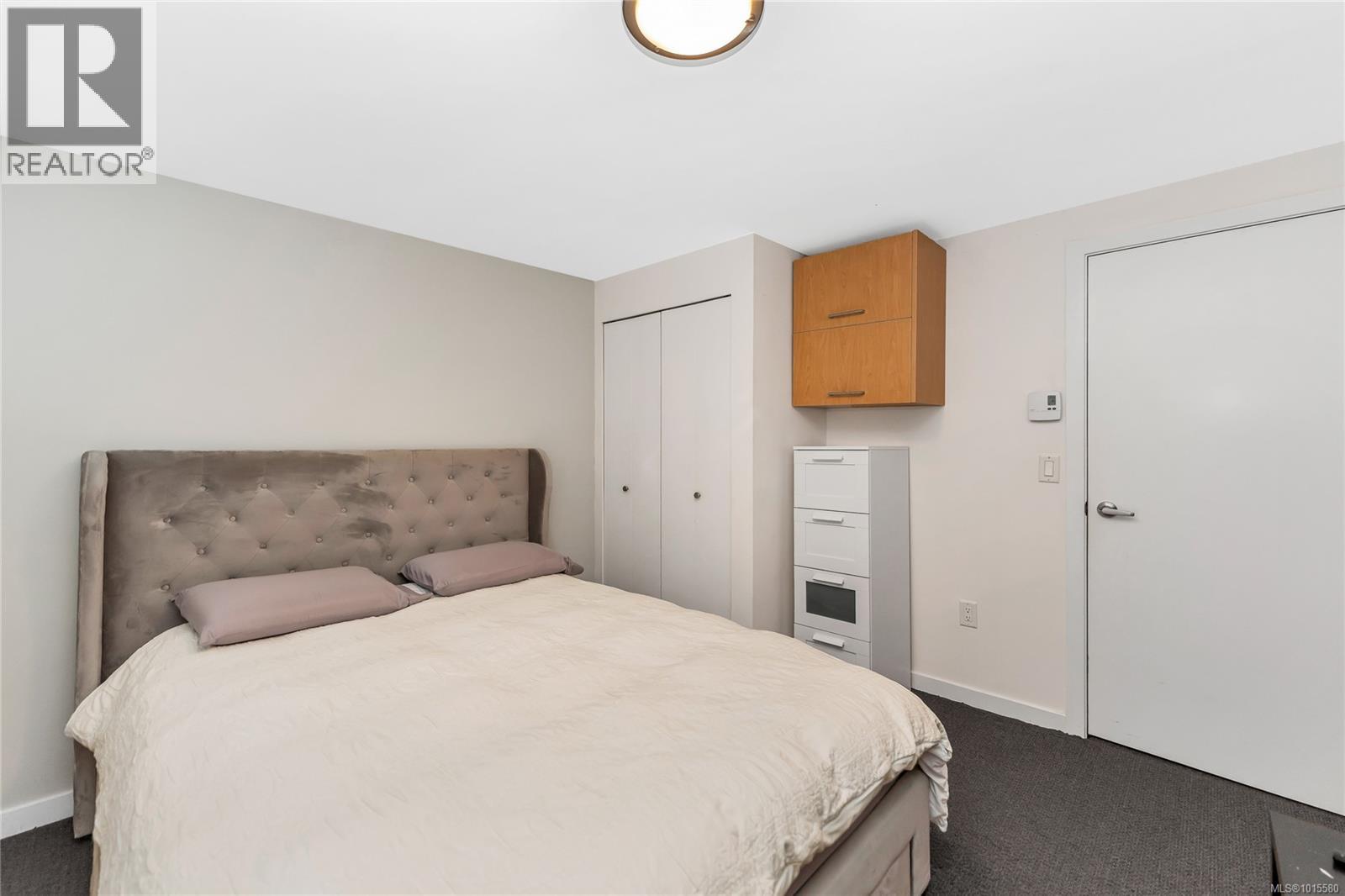  5222 Beckton Road, Saanich