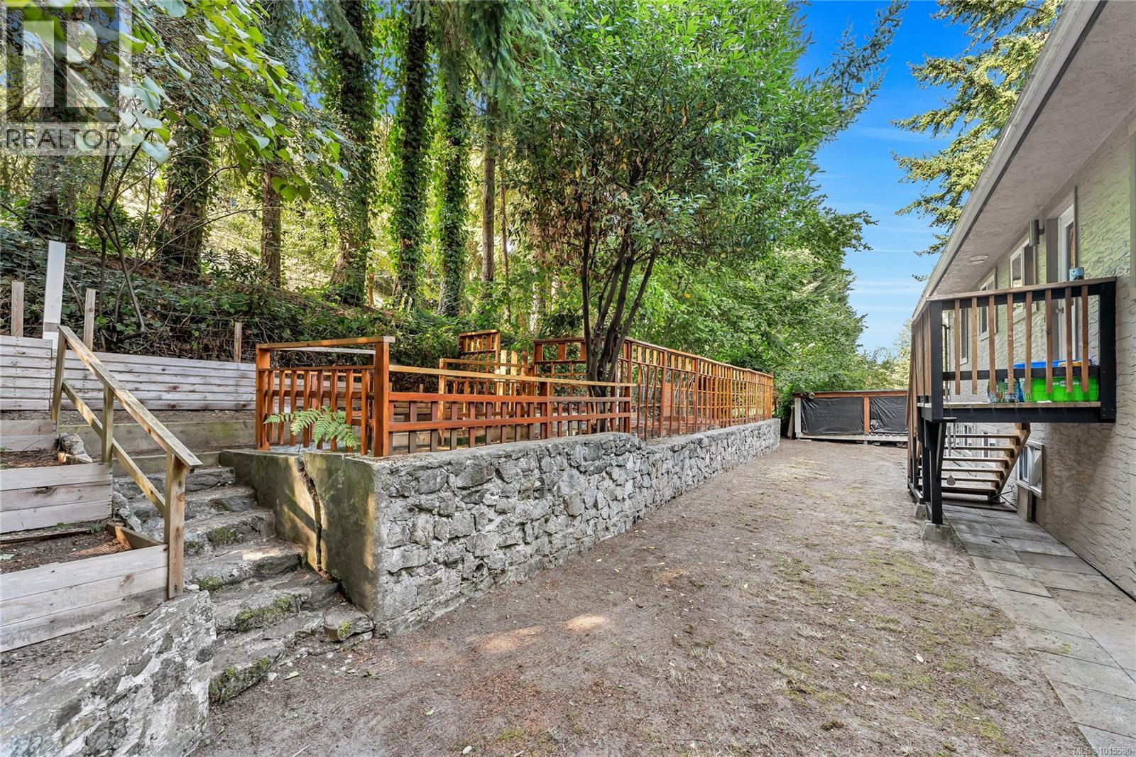  5222 Beckton Road, Saanich