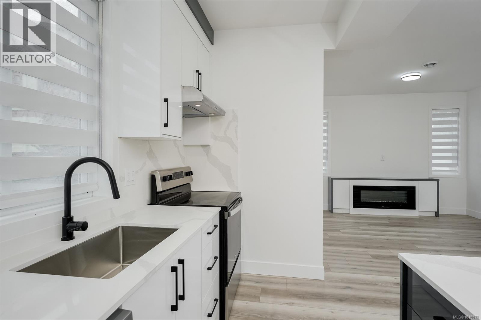 6 1171 STELLY'S CROSS Road, Central Saanich