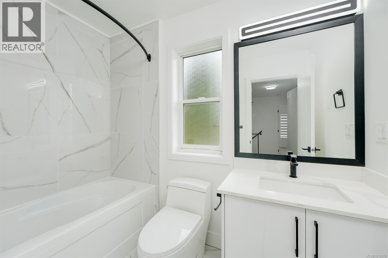 6 1171 STELLY'S CROSS Road, Central Saanich