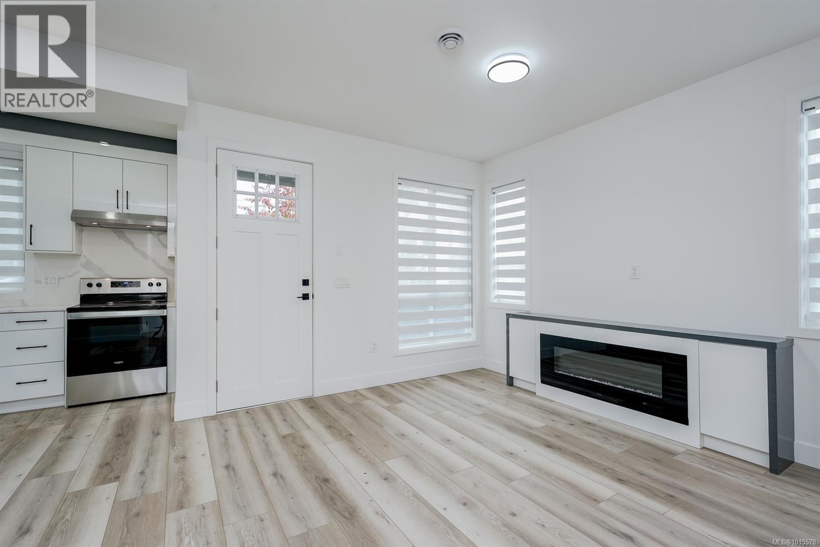 6 1171 STELLY'S CROSS Road, Central Saanich