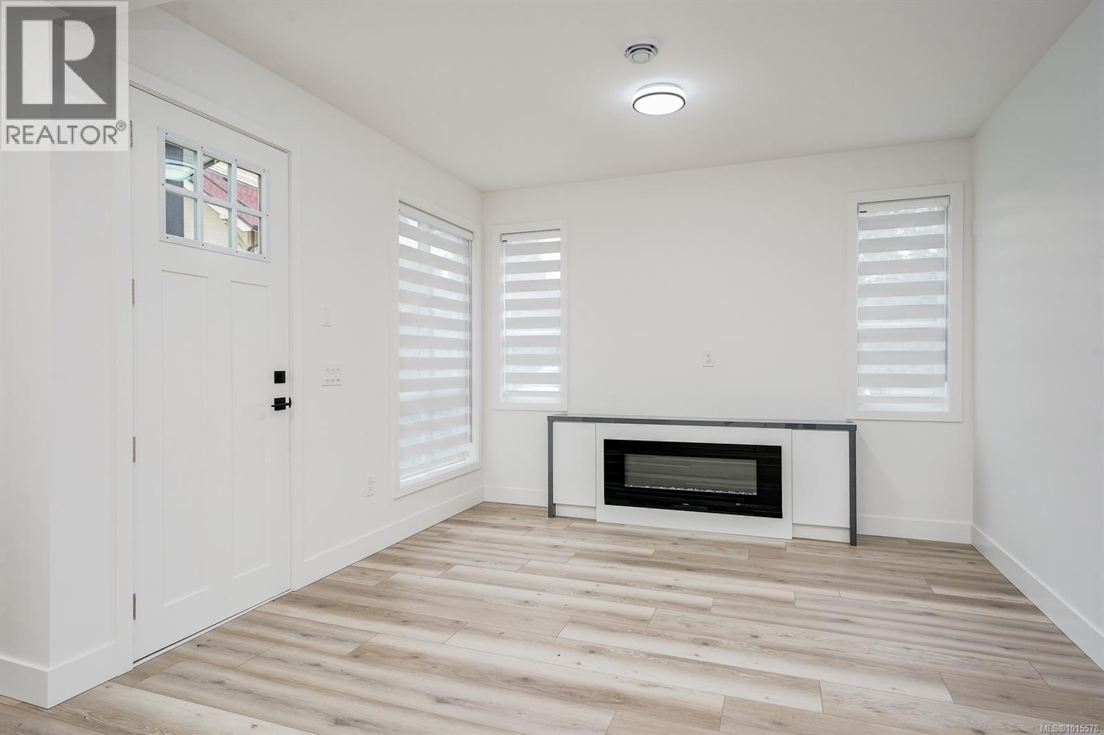 6 1171 STELLY'S CROSS Road, Central Saanich