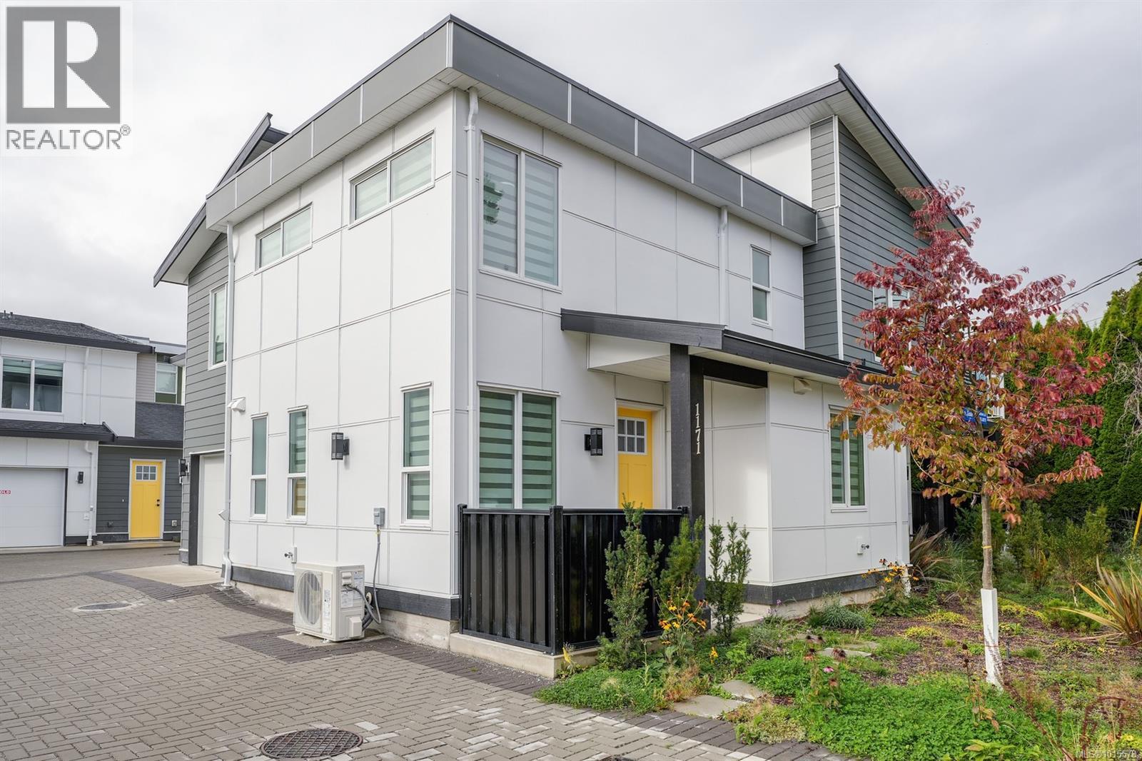 6 1171 STELLY'S CROSS Road, Central Saanich