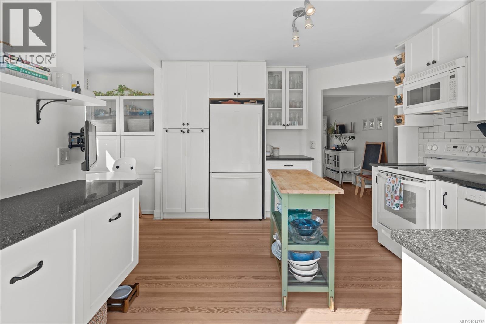 2701 Forbes St, Victoria