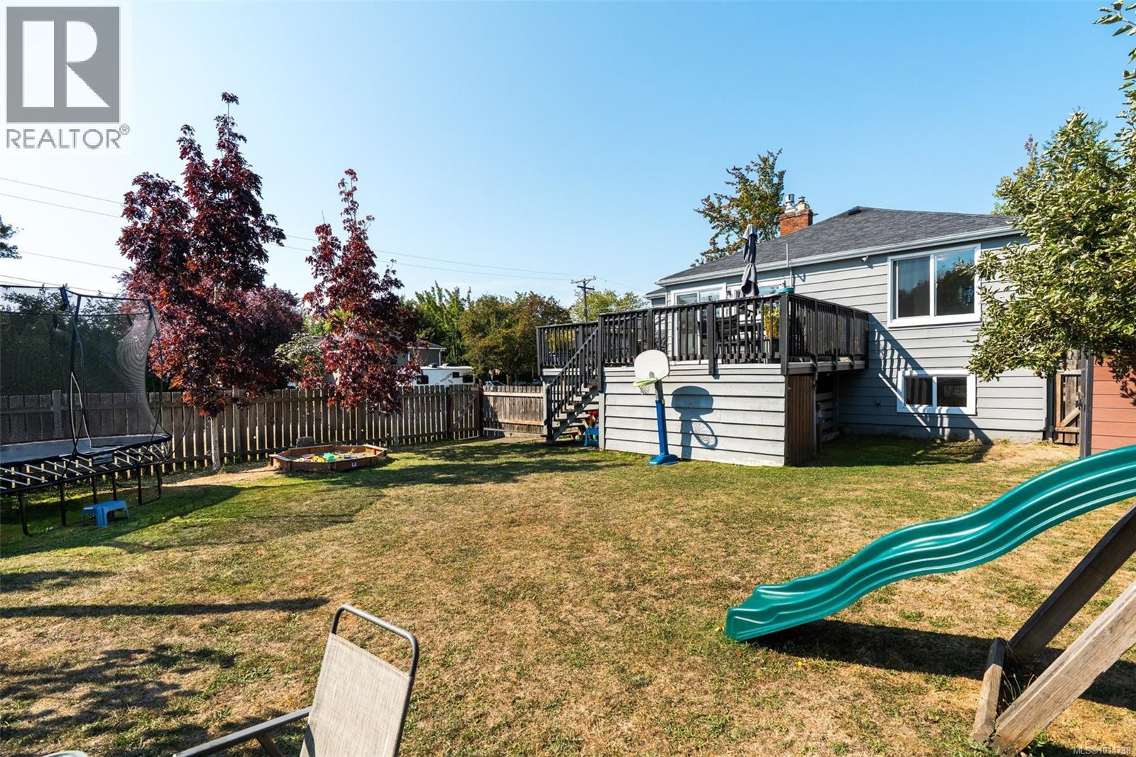 2701 Forbes St, Victoria