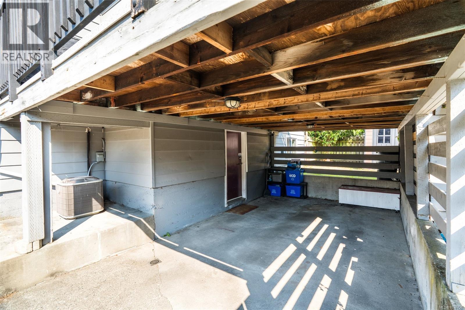 2701 Forbes St, Victoria