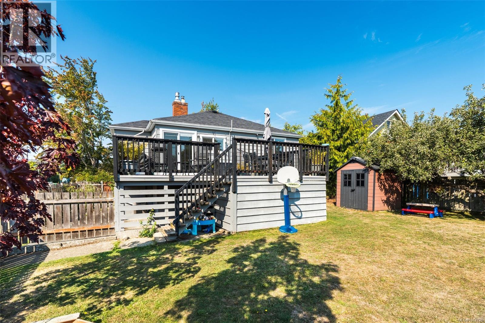 2701 Forbes St, Victoria