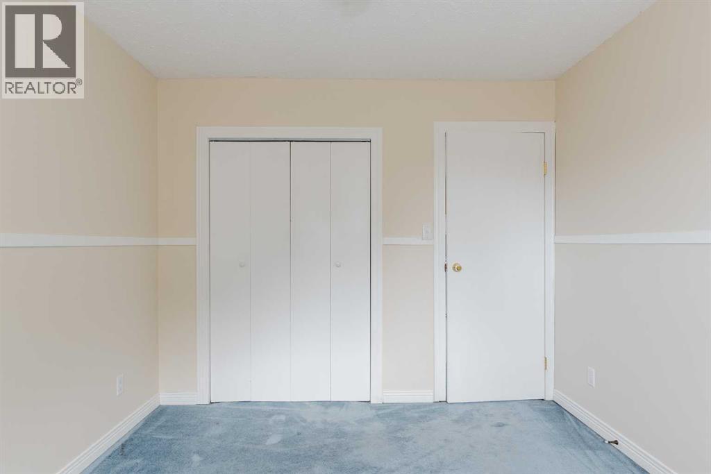 156 Cowley Bay, Fort McMurray