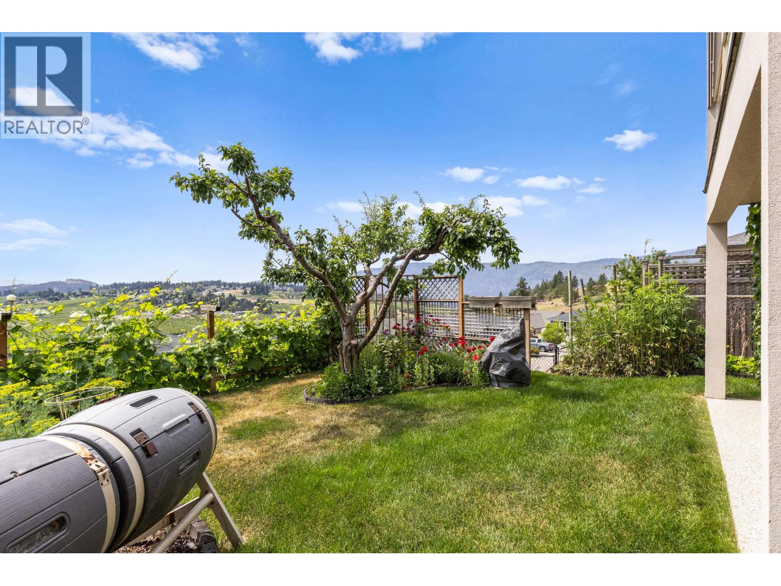 2591 Lake Breeze Court, Lake Country