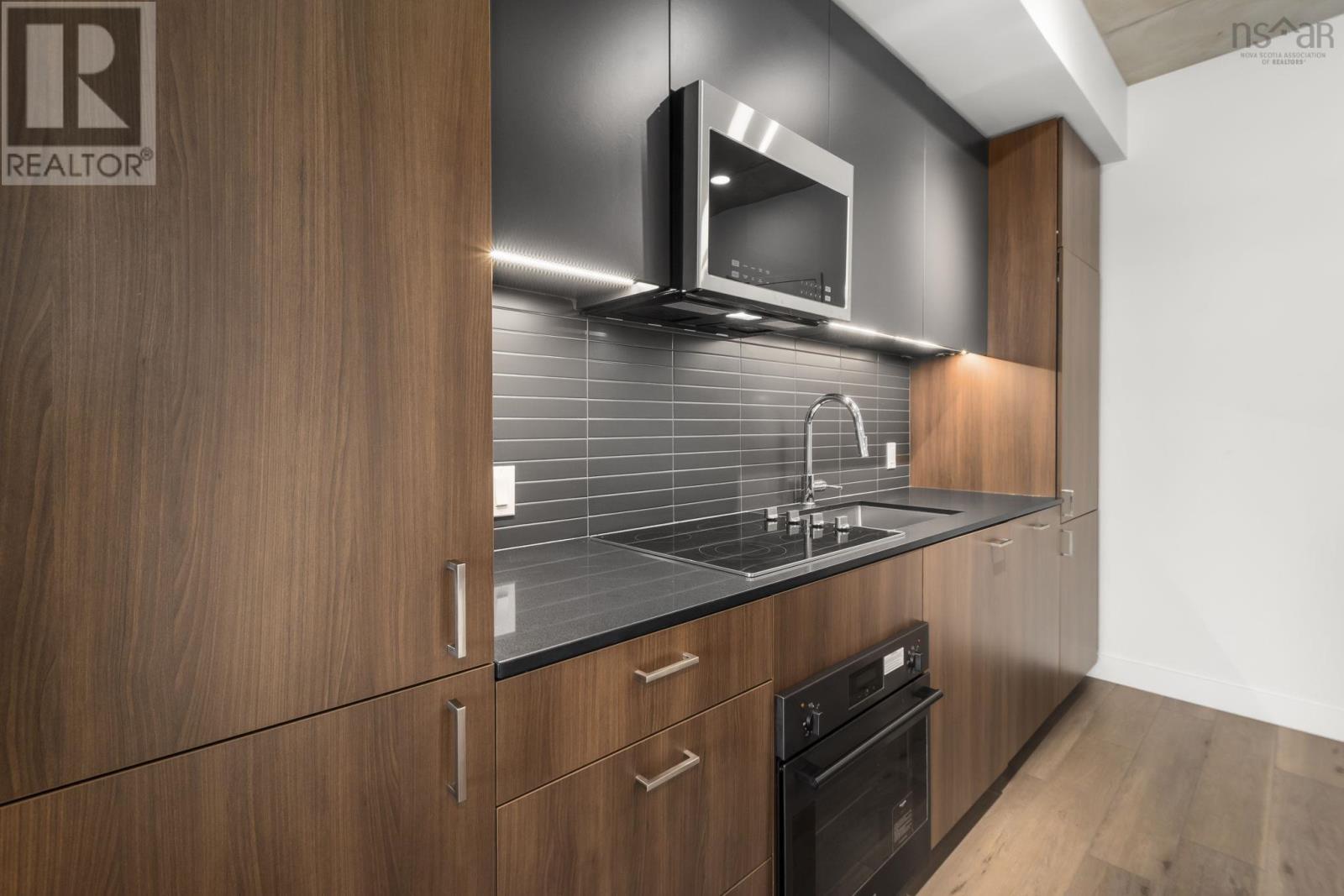 Property 9 of 35 of 608 5511 Bilby Street