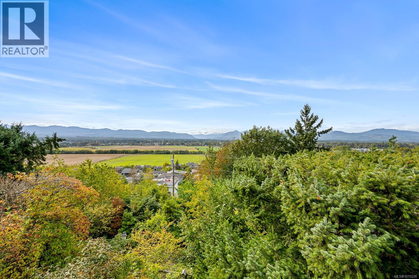 1345 Glen Urquhart Dr, Courtenay