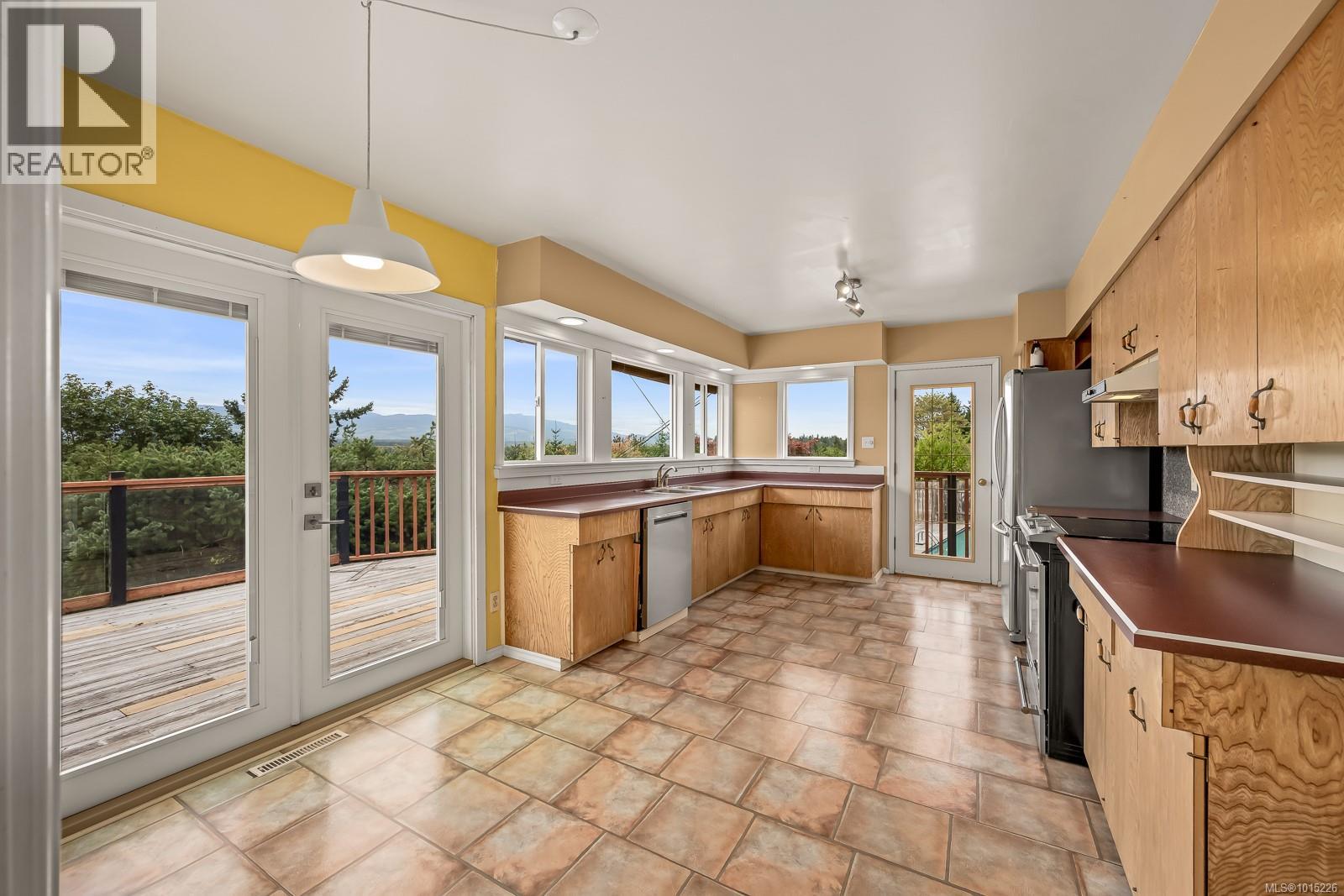 1345 Glen Urquhart Dr, Courtenay
