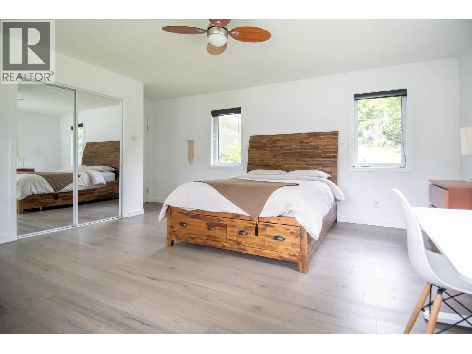4161 HEROUX Road, Nelson