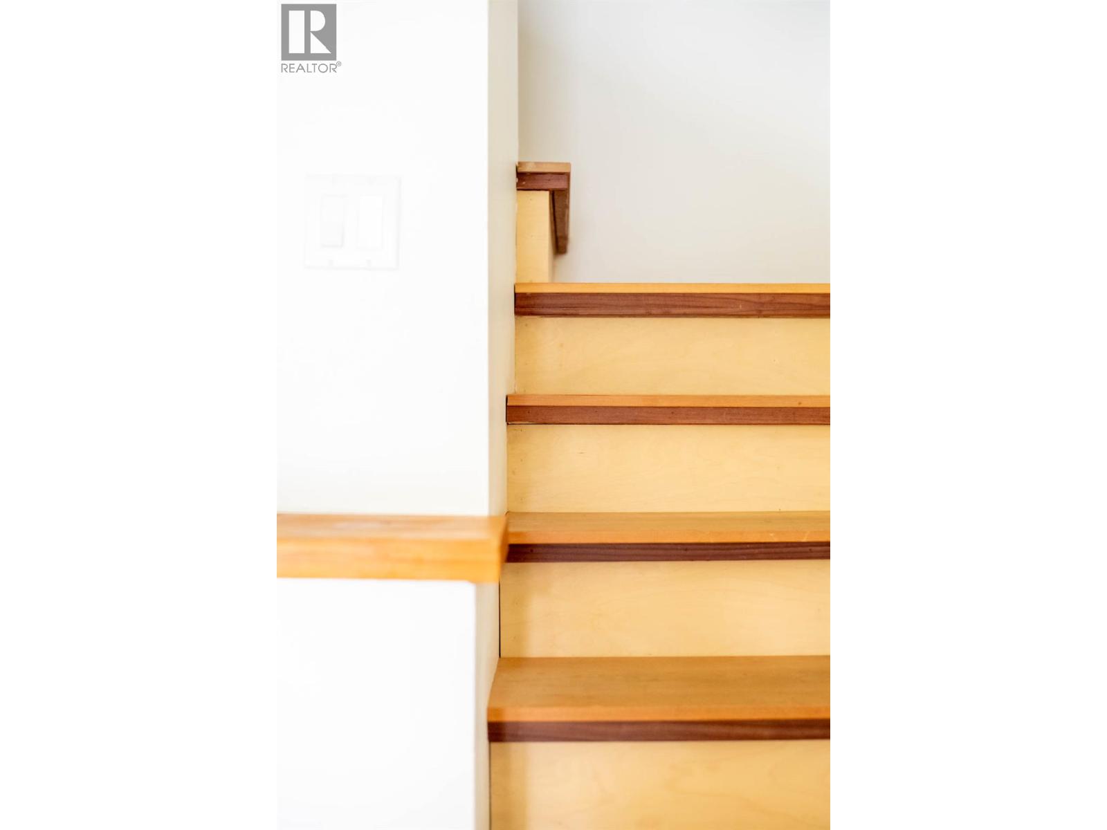 4161 HEROUX Road, Nelson