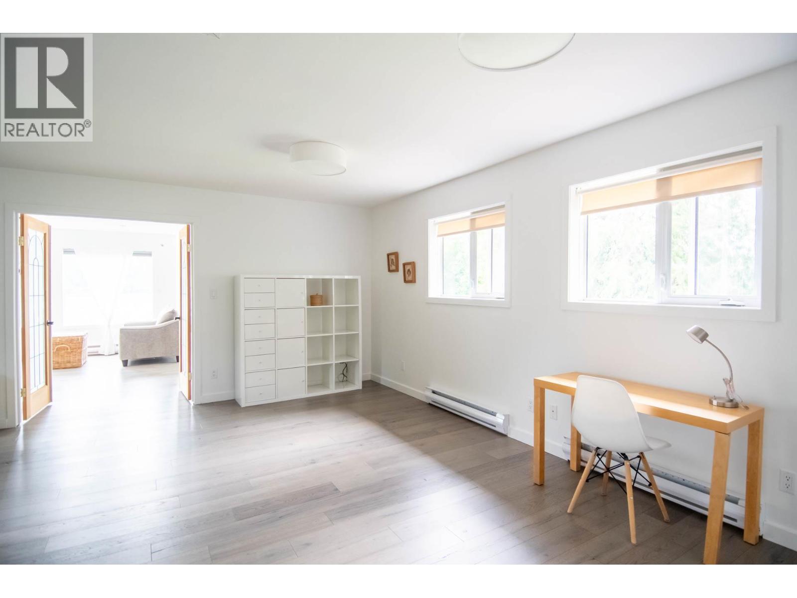 4161 HEROUX Road, Nelson