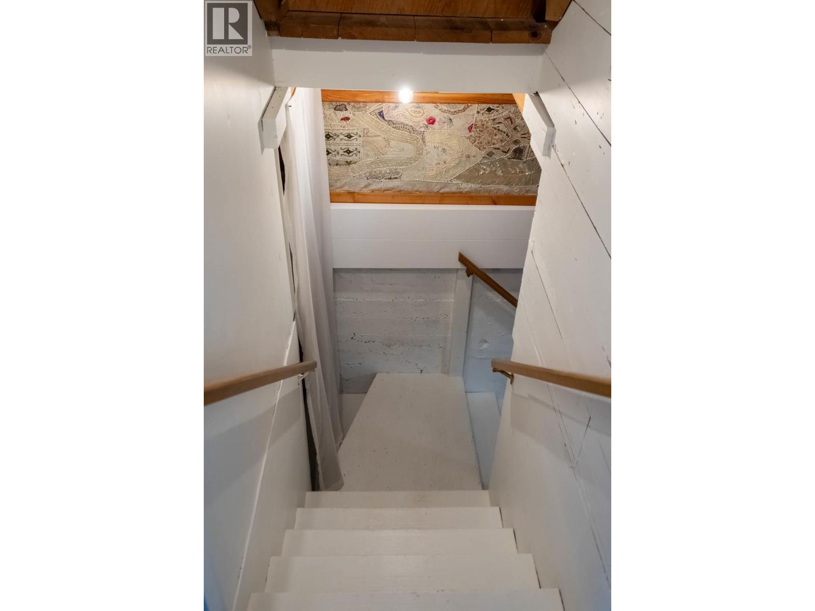 4161 HEROUX Road, Nelson