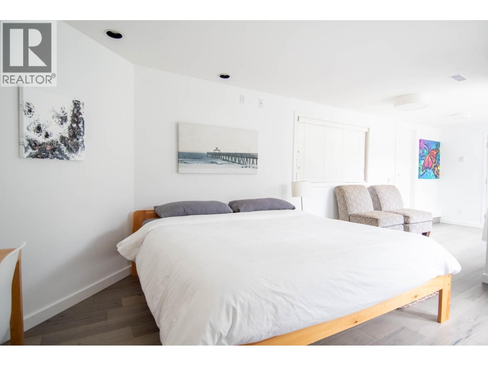 4161 HEROUX Road, Nelson