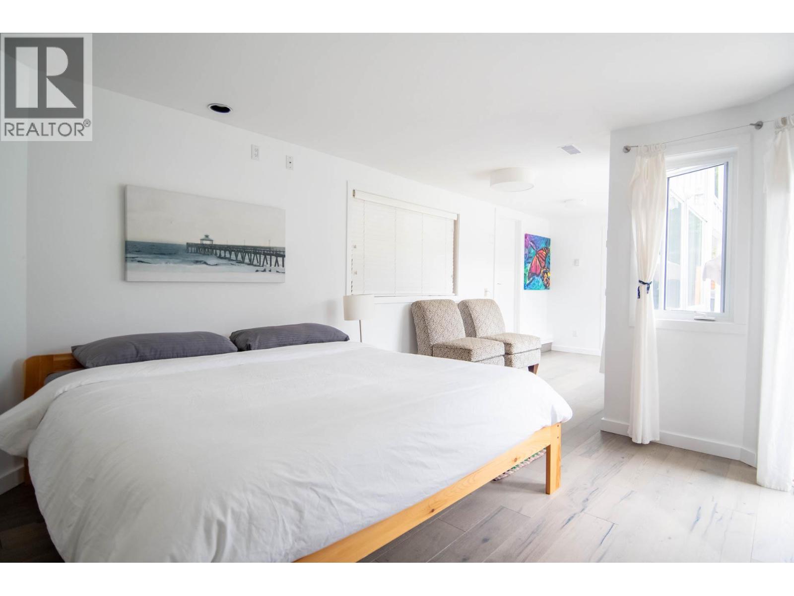 4161 HEROUX Road, Nelson