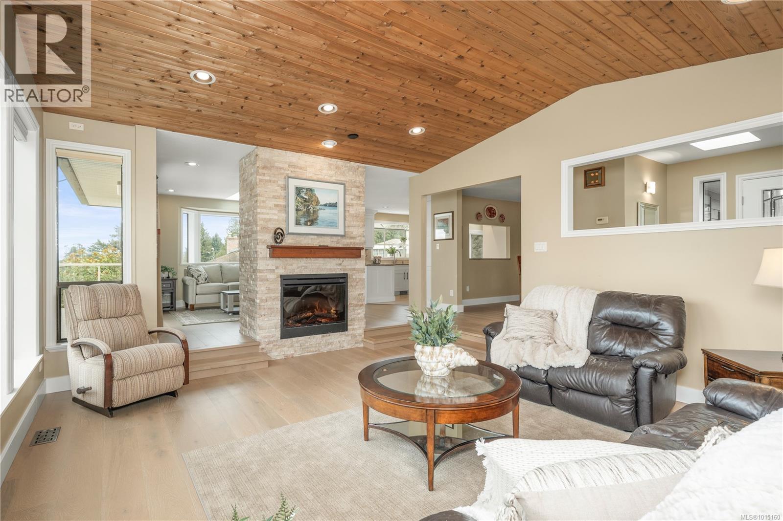 5750 Norasea Rd, Nanaimo