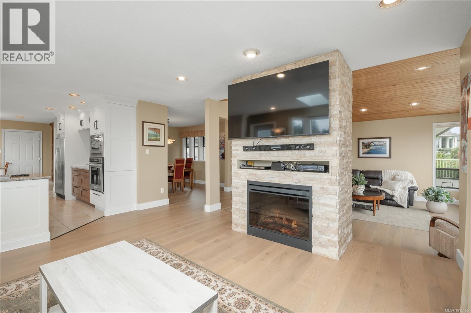 5750 Norasea Rd, Nanaimo