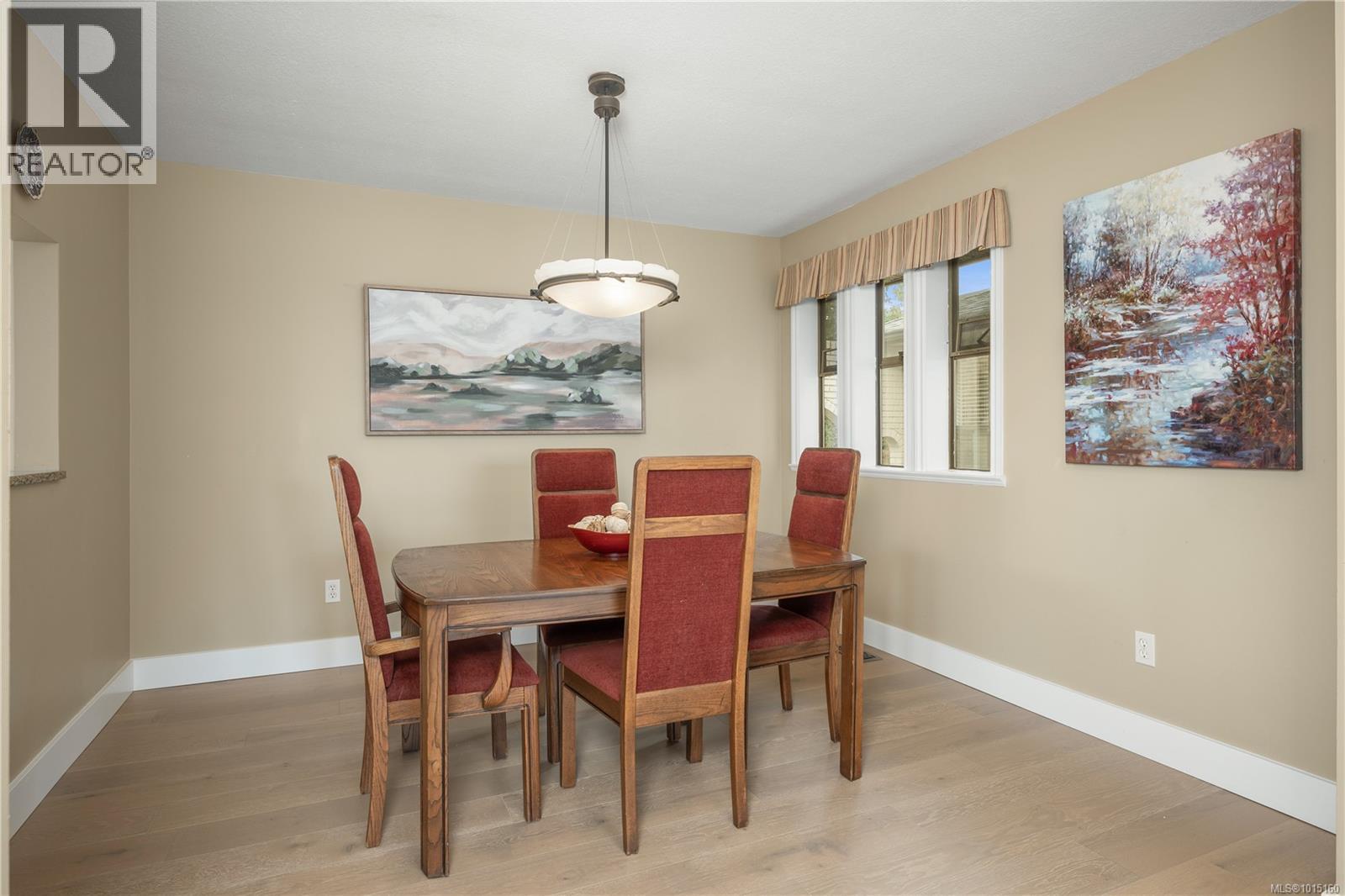 5750 Norasea Rd, Nanaimo